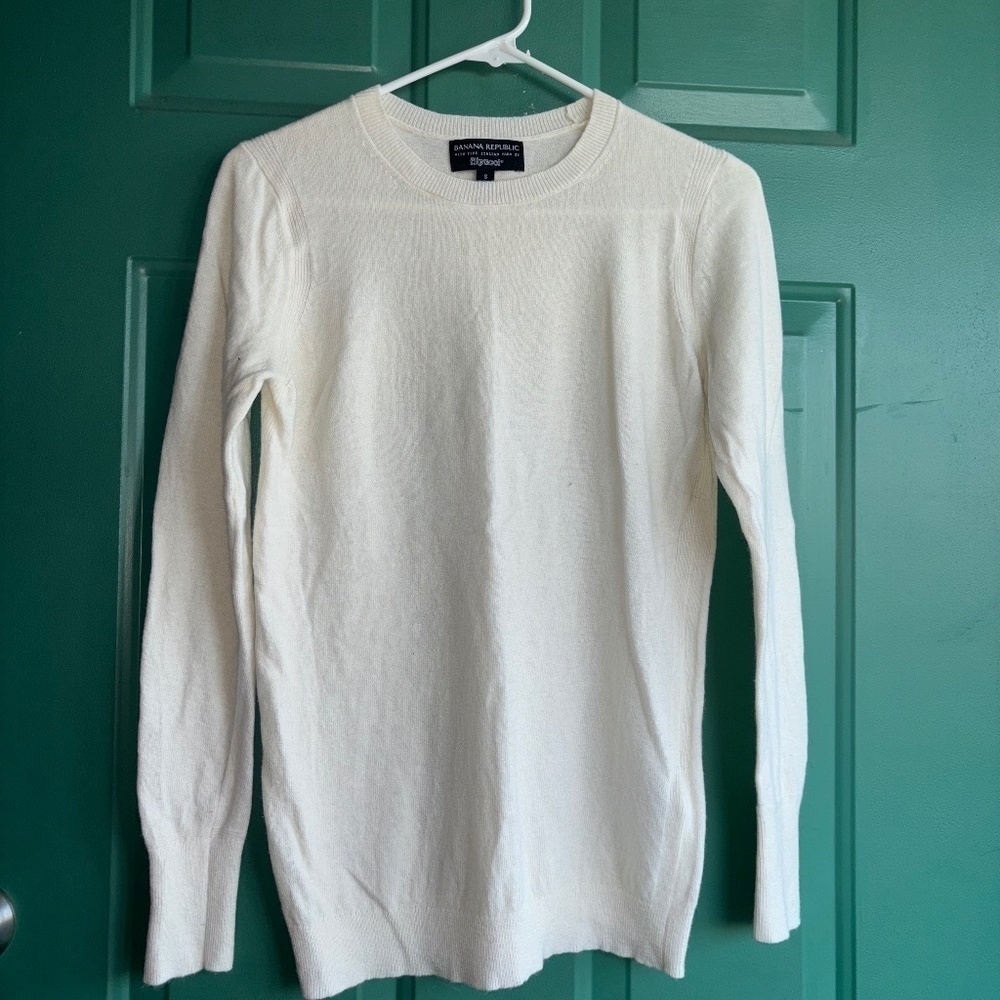 Banana Republic Semi Fitted Wool Blend Creme Crewneck Sweater Sz Small